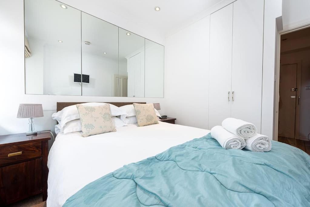 Chic Apartment - Fabulous Central Location In Zone 1 ロンドン エクステリア 写真